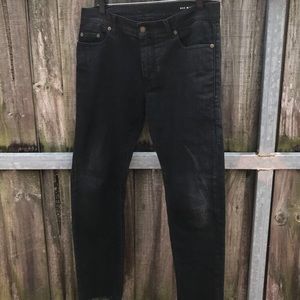 Saint Laurent D02 Skinny Jeans in Black Denim